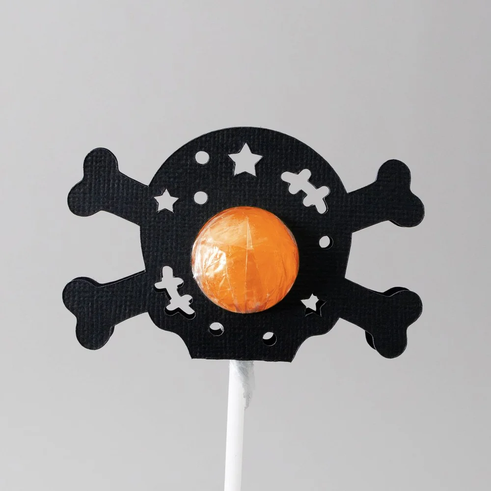 Skull and Crossbones Lollipop Holder